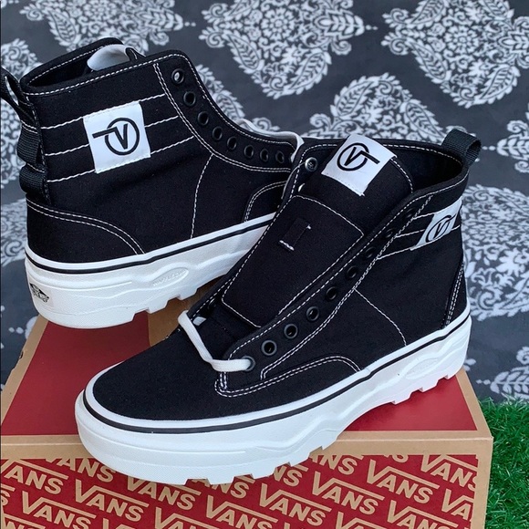 VANS SENTRY Wc Canvas Black/Marshmallow WMNS - Picture 2 of 16